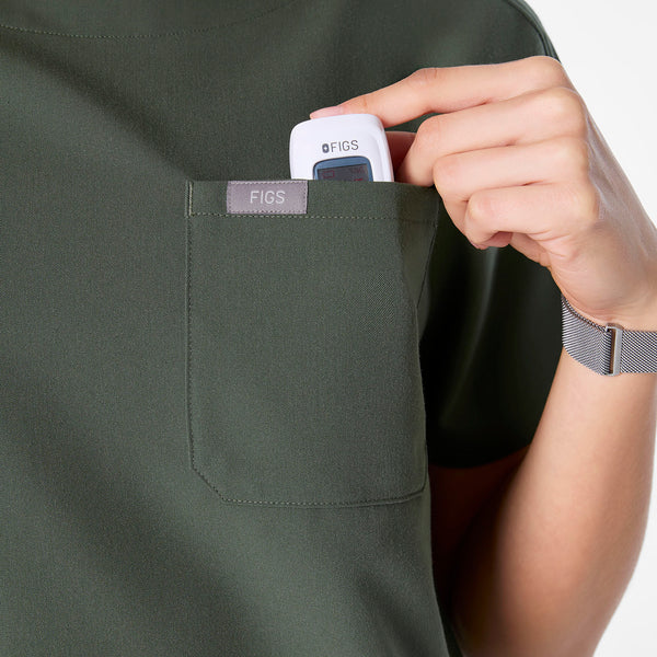 women's Moss Arua Cropped Crewneck - One-Pocket Scrub Top