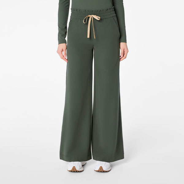 women's Moss High Waisted Allison Ultra Wide Leg - Petite Scrub Pant