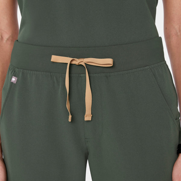 women's Moss Zamora - Tall Jogger Scrub Pant™