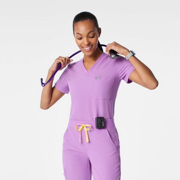 women's Wild Iris Catarina - One-Pocket Scrub Top™