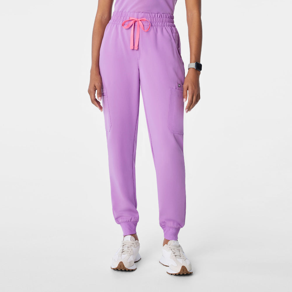 Women's Wild Iris Uman High-Rise - Petite Jogger Scrub Pant
