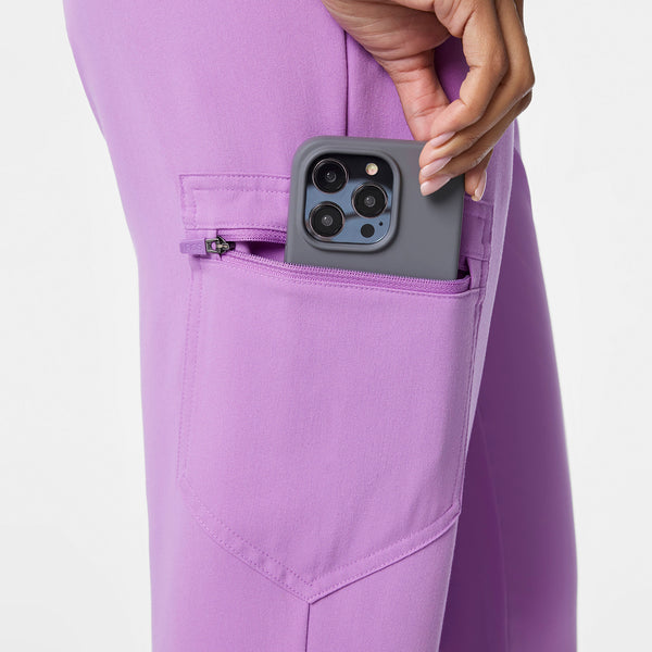 women's Wild Iris Zamora - Jogger Scrub Pant™