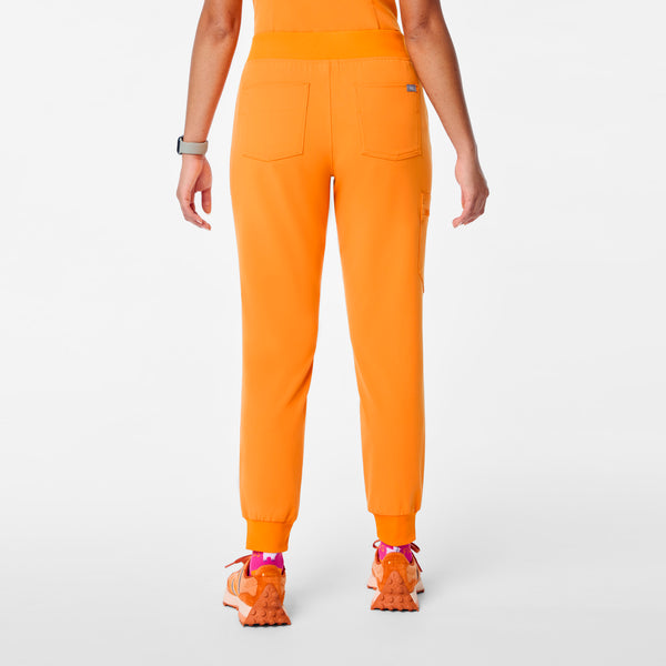 women's Creamsicle Zamora - Petite Jogger Scrub Pant™