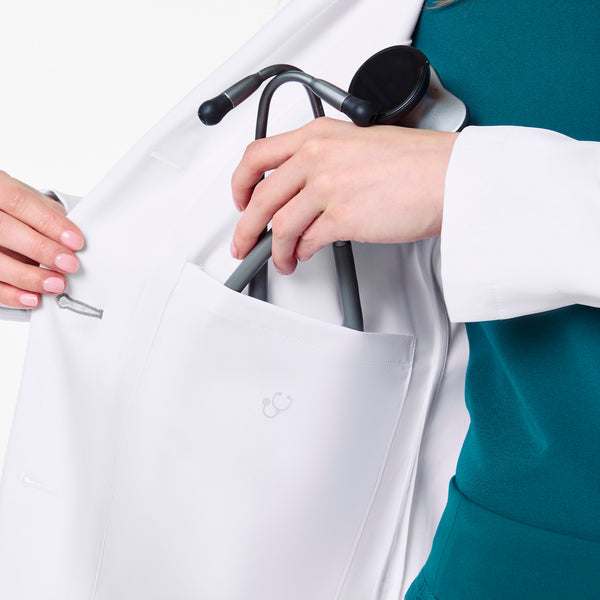 women's White Bellevue - Long Slim Lab Coat