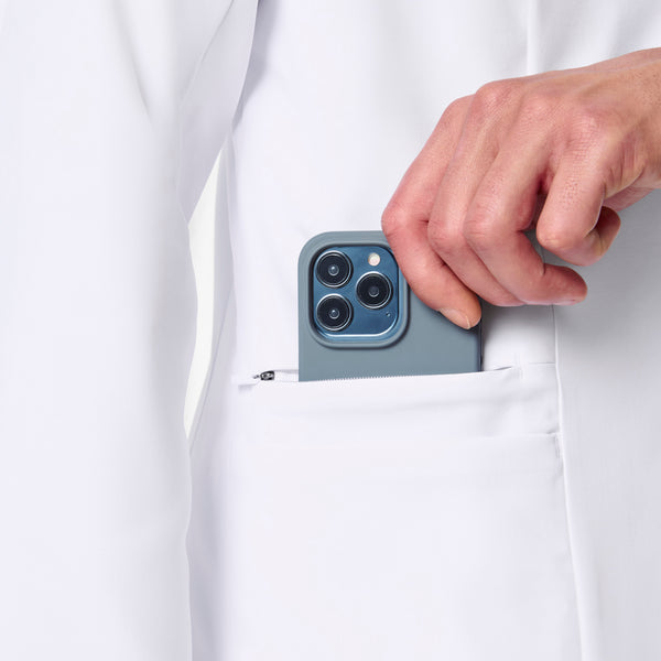 men's White Harlem - Slim Short Lab Coat
