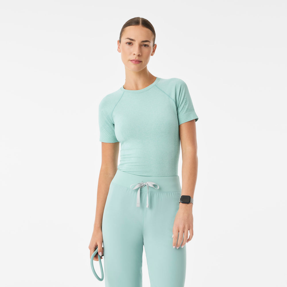 women's Seaglass Salta Seamless - Shortsleeve Underscrub