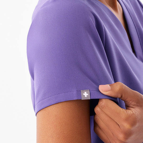 Women's Amethyst Catarina Petite -  Scrub Top™