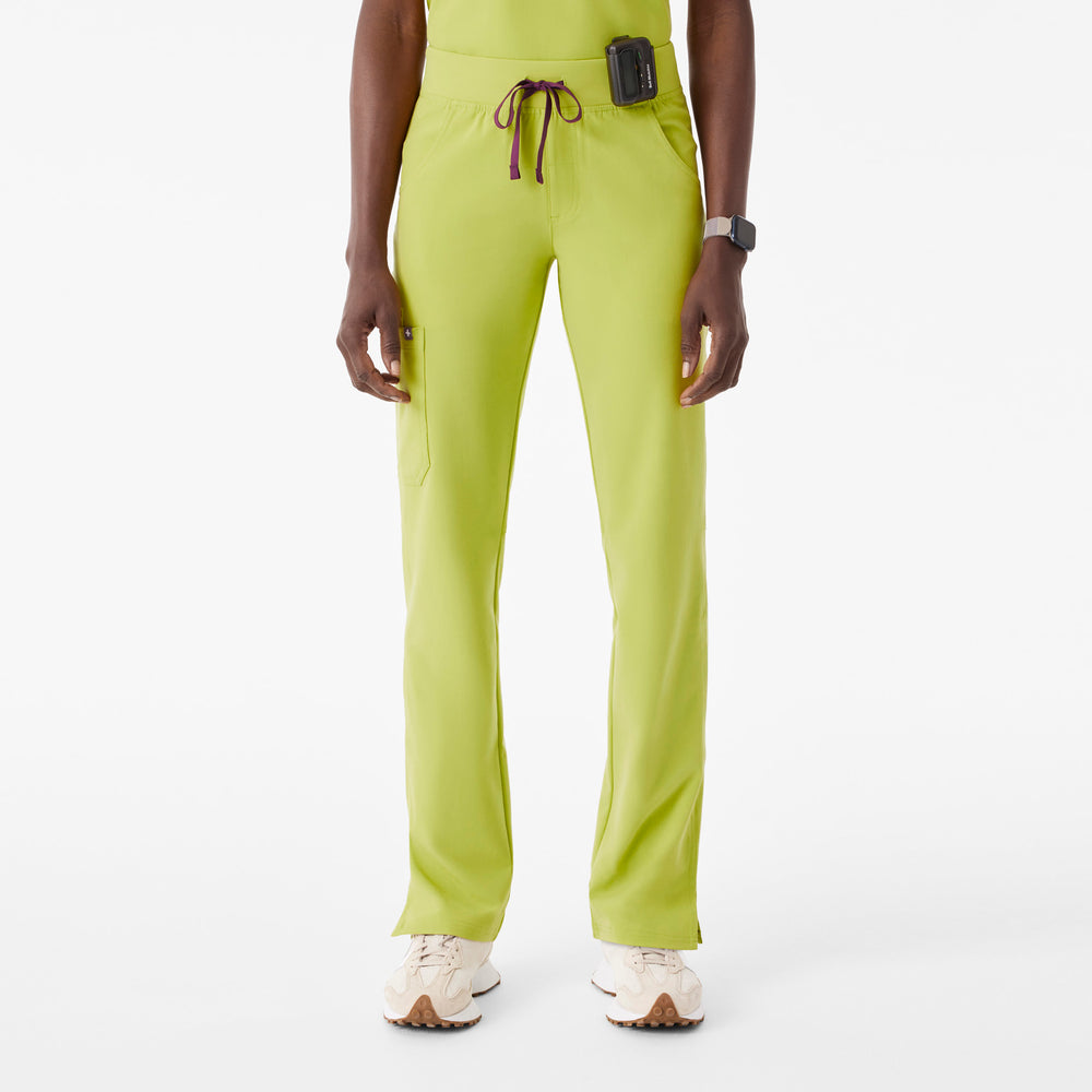 Women's Celery Kade - Petite Straight-Leg Scrub Pant™
