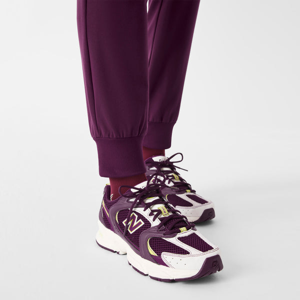 Unisex Deep Purple FIGS | New Balance 530