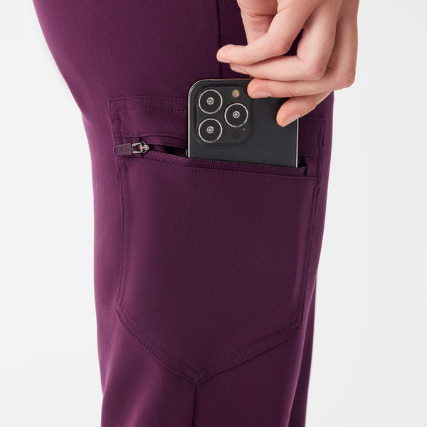 Women's Deep Purple Zamora - Petite Jogger Scrub Pant™