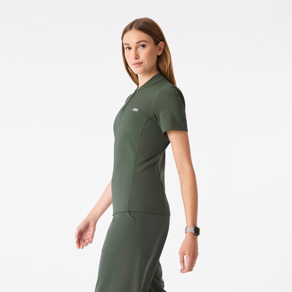 Women's Moss Bree FlexKnit - Slim Scrub Top