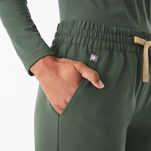 Women's Moss Isabel Ruched Mid-Rise Wide-Leg - Scrub Pant™