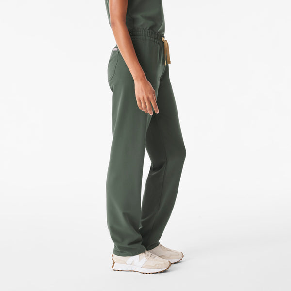 Women's Moss Livingston Ruched Mid-Rise - Tall Straight-Leg Scrub Pant™