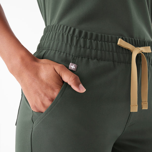 Women's Moss Zamora Ruched Mid-Rise - Tall Jogger Scrub Pant™