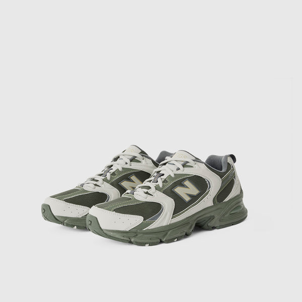 Unisex Moss FIGS | New Balance 530