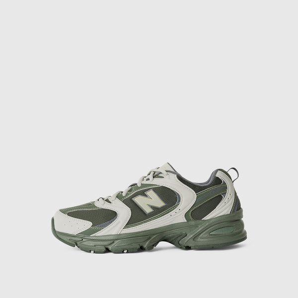 Unisex Moss FIGS | New Balance 530
