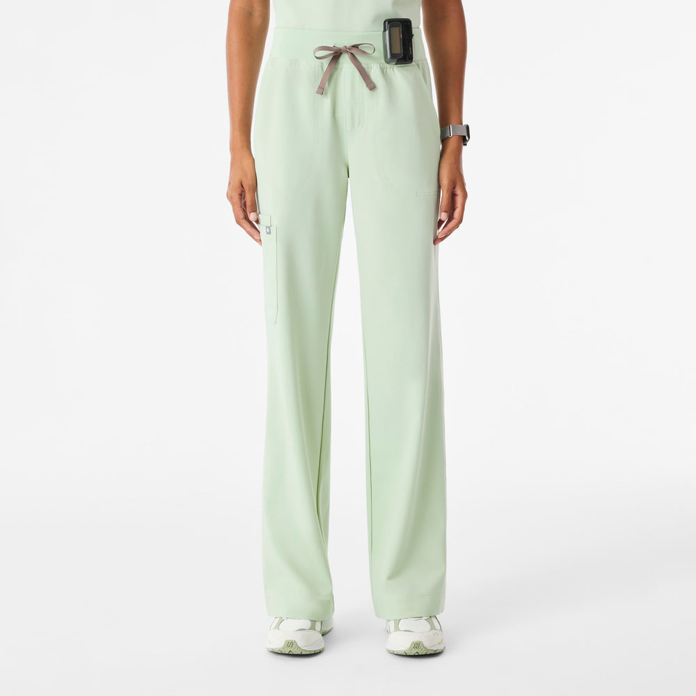 Women's Sagewater Isabel High-Rise Wide-Leg - Petite Scrub Pant