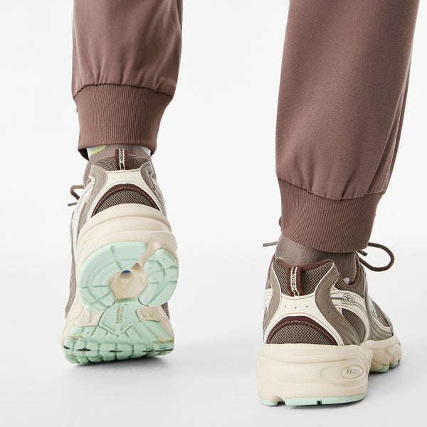 Unisex Smokey Taupe FIGS | New Balance 530