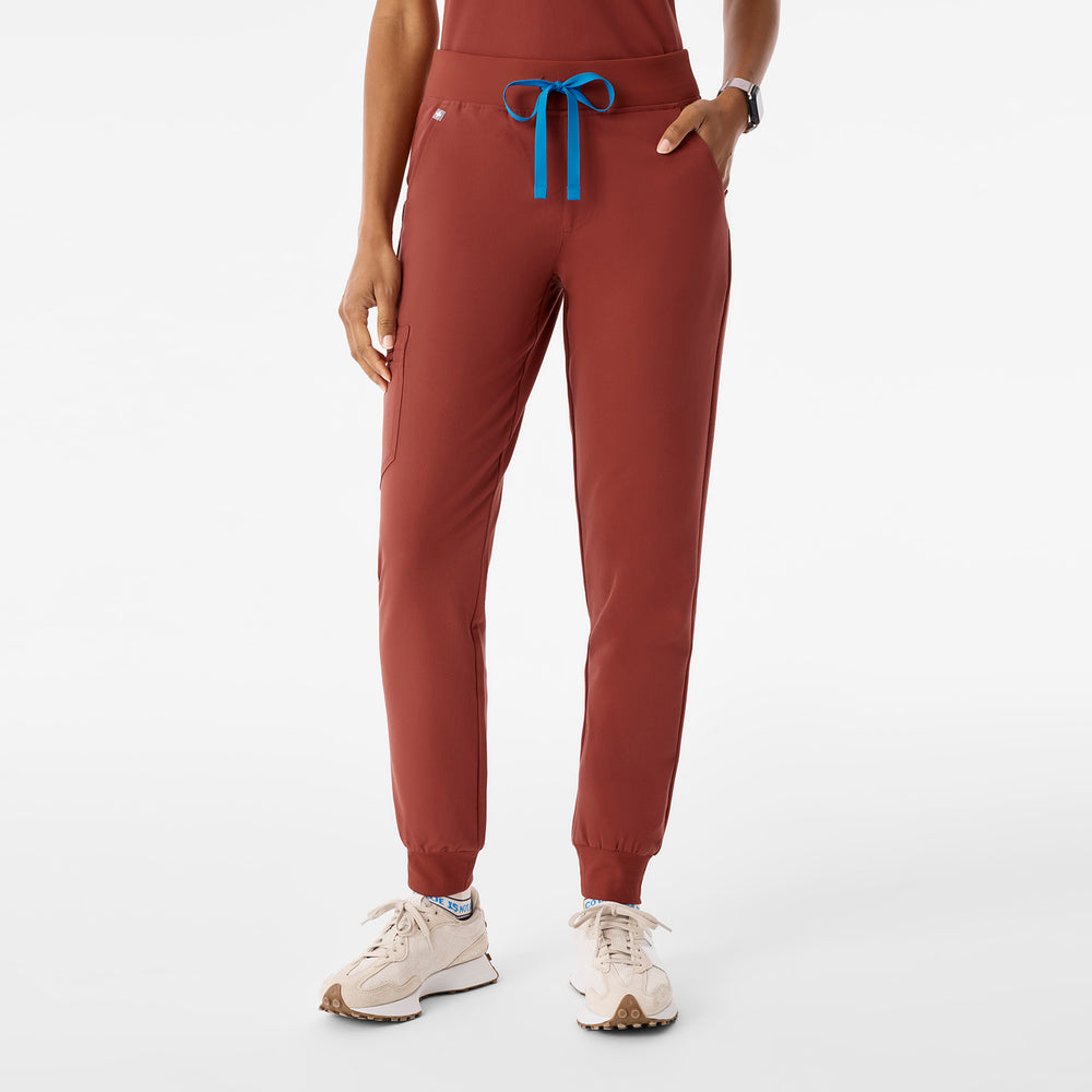 Women's Sienna Zamora - Petite Jogger Scrub Pant™
