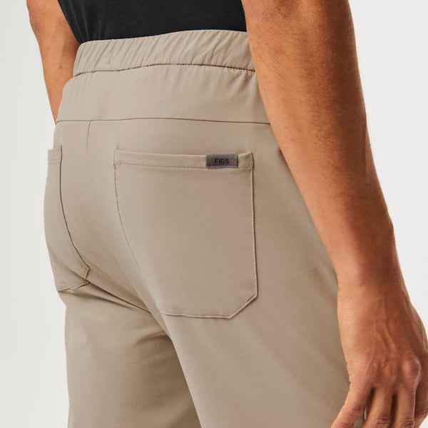 men's Twill FIGSPRO™ Tailored Trouser Short