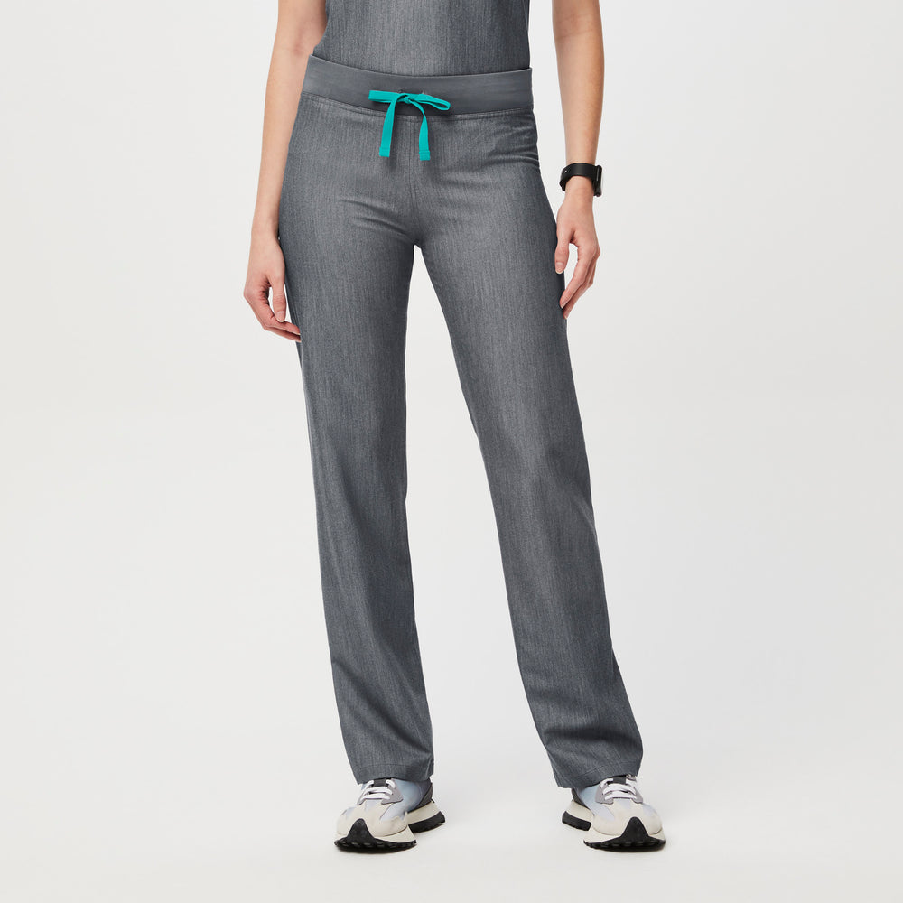 women's Graphite Livingston™ - Tall Basic Scrub Pants (3XL - 6XL)