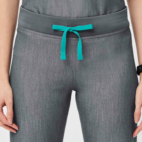 women's Graphite Livingston™ - Petite Basic Scrub Pants (3XL - 6XL)