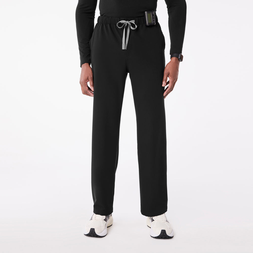 men's Black Halcott Relaxed Straight Leg - Short Scrub Pant