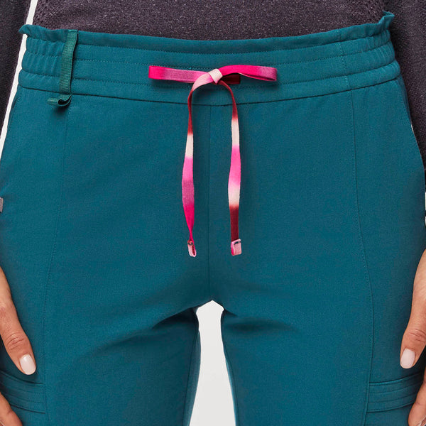 women's Caribbean Blue Lesage - Petite Jogger Scrub Pants