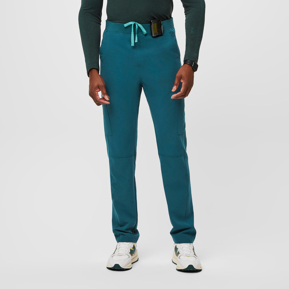 men's Caribbean Blue Slim Axim™ - Short Cargo Scrub Pants