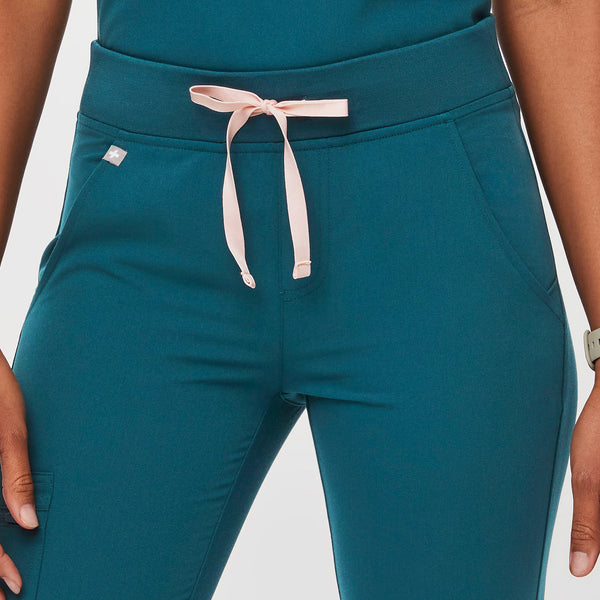 women's Caribbean Blue Zamora™ - Petite Jogger Scrub Pants