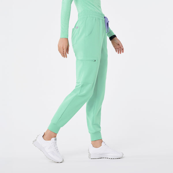 Women's Mariner Uman High-Rise - Petite Jogger Scrub Pant