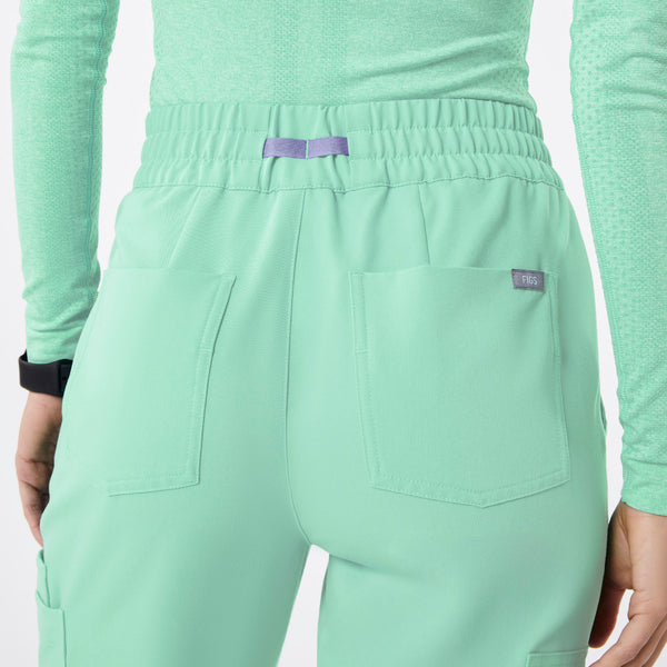 Women's Mariner Uman High-Rise - Petite Jogger Scrub Pant