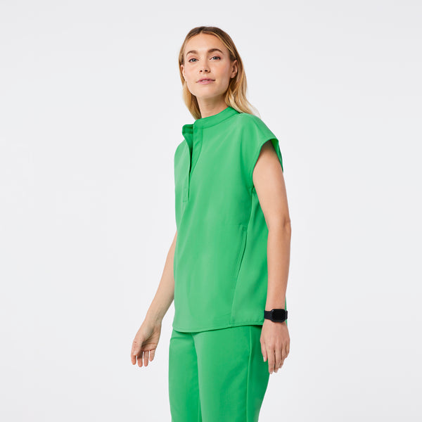 women's Emerald Rafaela - Oversized Scrub Top™