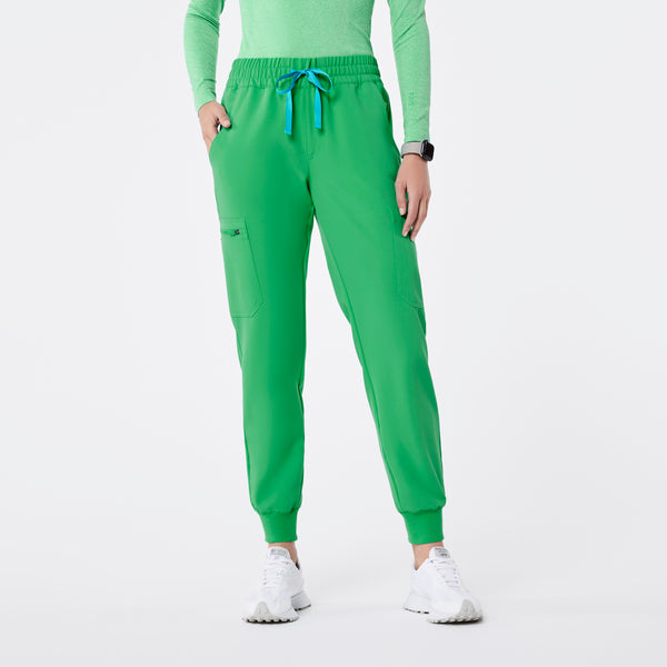 women's Emerald Uman Relaxed - Petite Jogger Scrub Pant