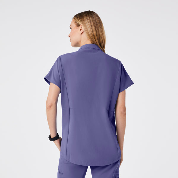 women's Wayfarer Montex - Mock Neck Scrub Top