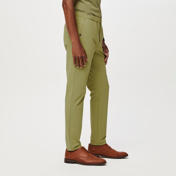 men's Sage FIGSPRO™ Tailored Scrubtrouser Short