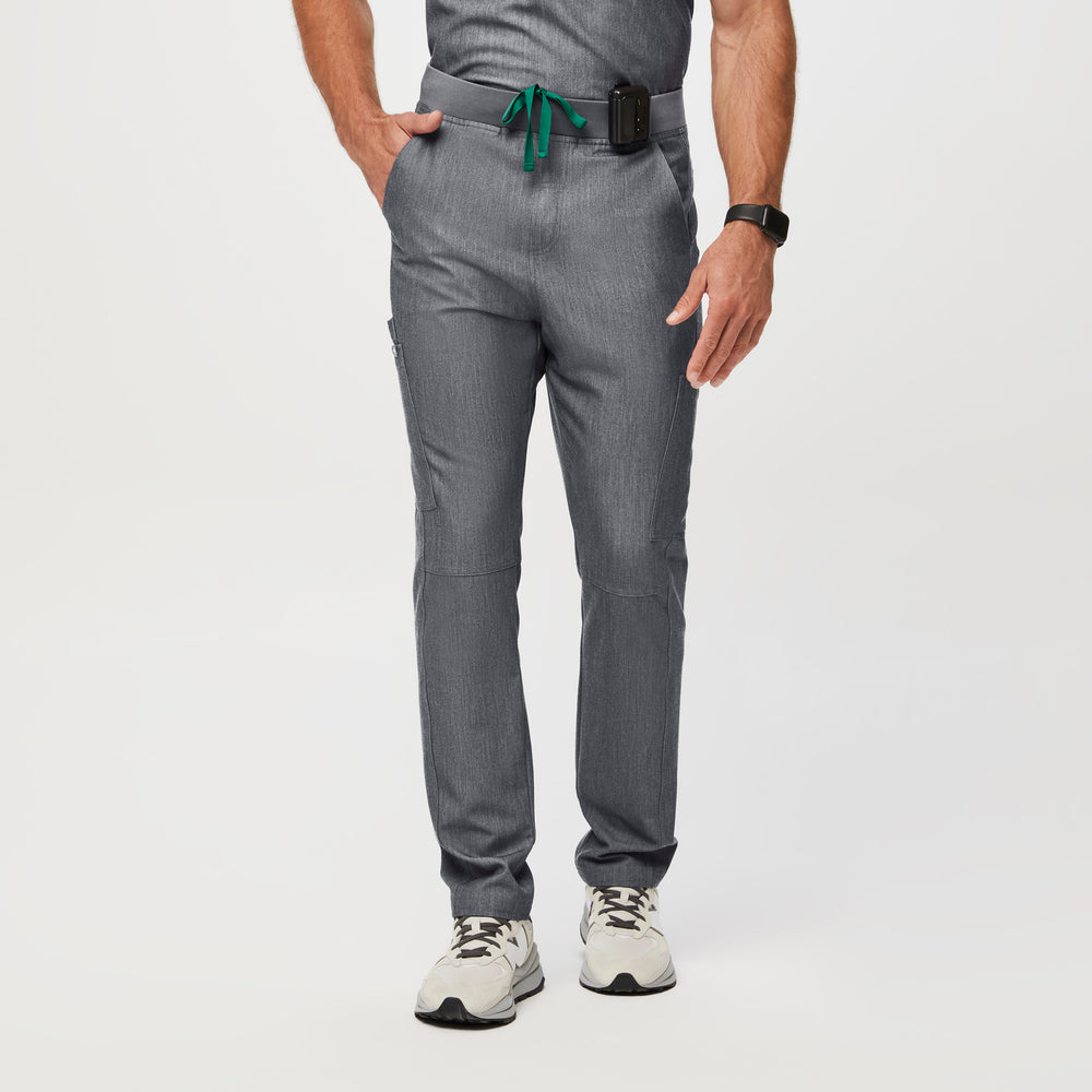 men's Graphite Slim Axim™ - Short Cargo Scrub Pants