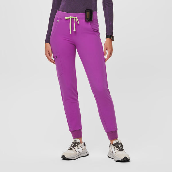 women's Purple Jolt Zamora™ - Petite Jogger Scrub Pants