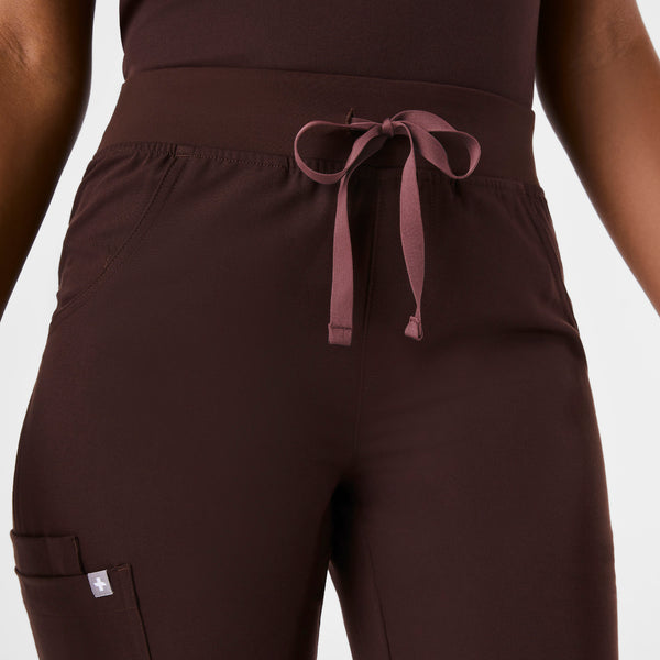 Women's Espresso Kade - Petite Straight-Leg Scrub Pant™