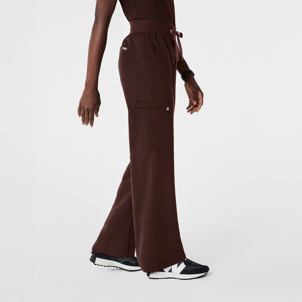 Women's Espresso Isabel High-Rise Wide-Leg - Petite Scrub Pant
