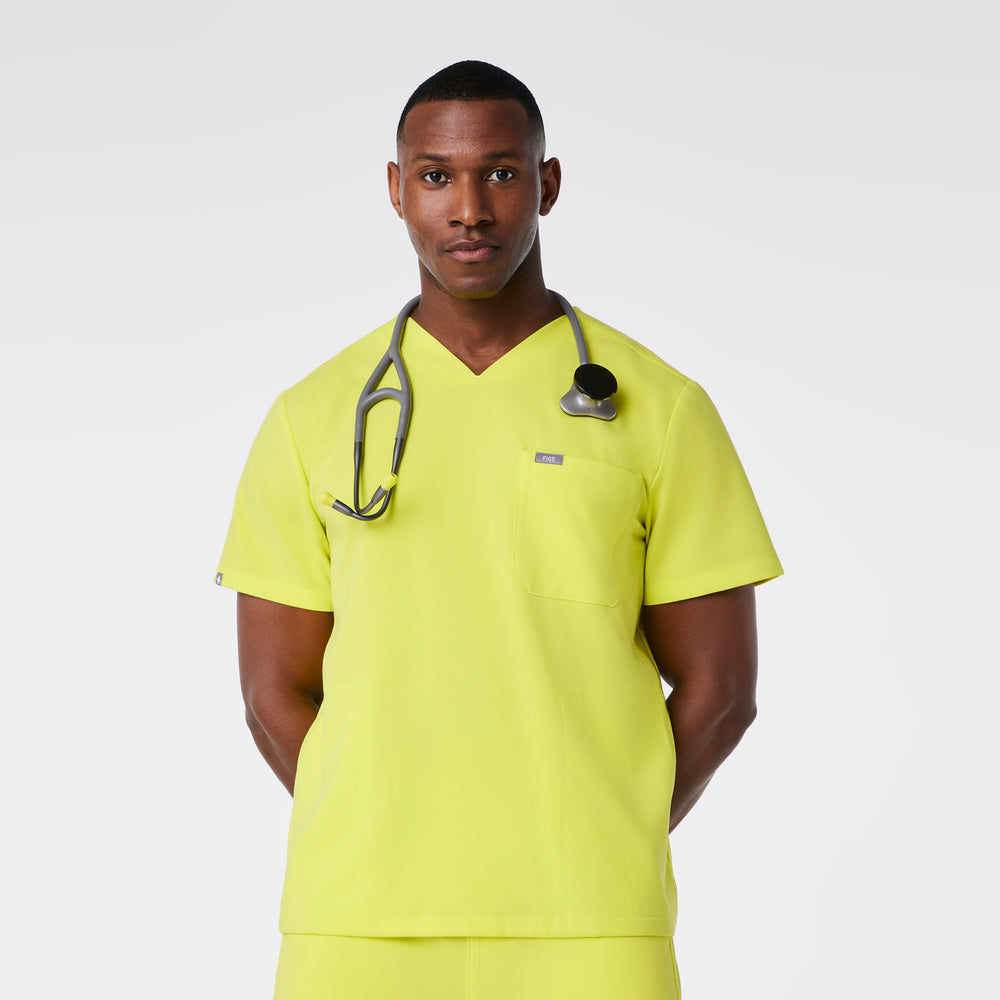 men's Serving Lime Chisec - Three-Pocket Scrub Top™