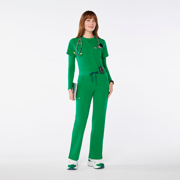 women's Evergreen Kade Cargo Scrub Pant™