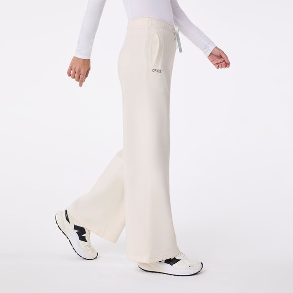 women's Cream Off-Shift Wide Leg - Sweatpant™