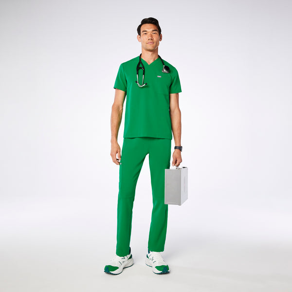 men's Evergreen Chisec - Three-Pocket Scrub Top™