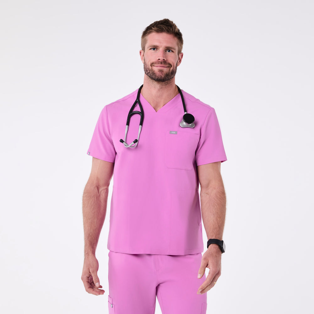 men's Pink Cloud Chisec - Three-Pocket Scrub Top™