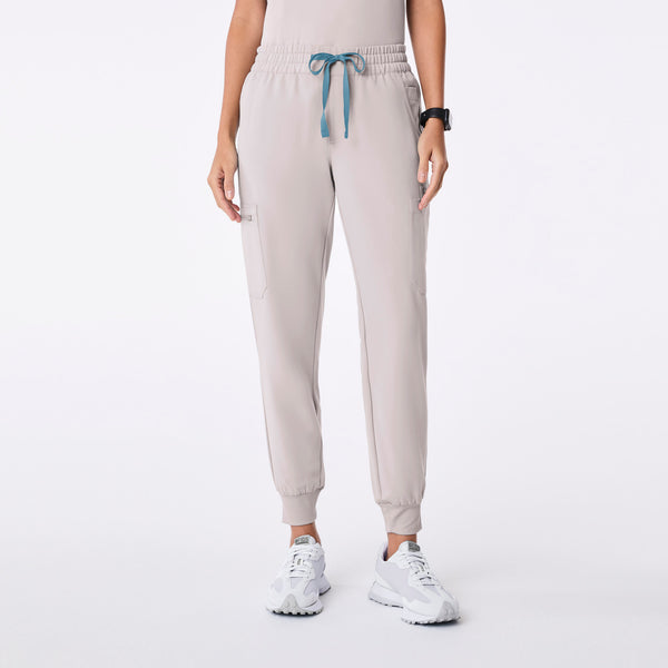 women's Slate Uman Relaxed - Petite Jogger Scrub Pant