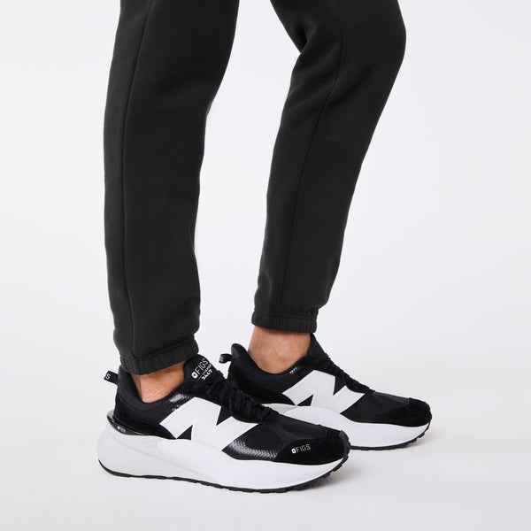 men's Black Off-Shift Relaxed - Jogger Sweatpant™