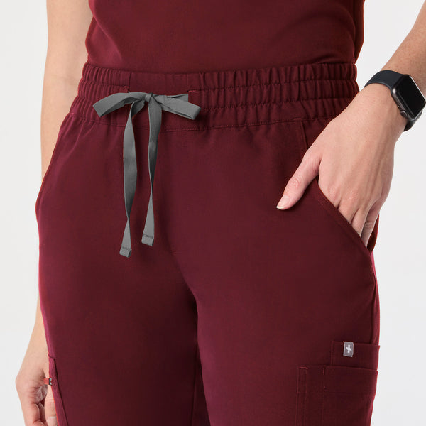 women's Burgundy Uman Relaxed - Petite Jogger Scrub Pant