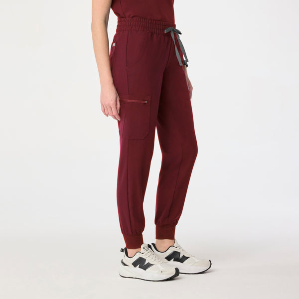 women's Burgundy Uman Relaxed - Petite Jogger Scrub Pant