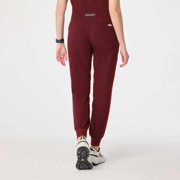 women's Burgundy Uman Relaxed - Petite Jogger Scrub Pant